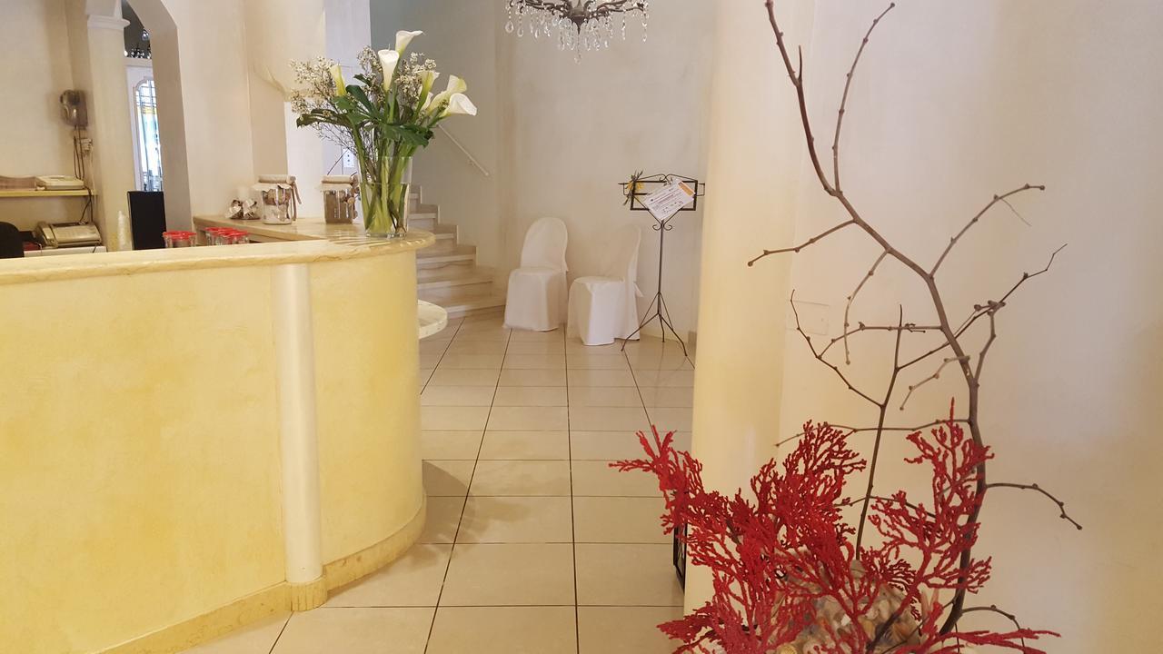 Hotel Gioiosa Чезенатико Экстерьер фото